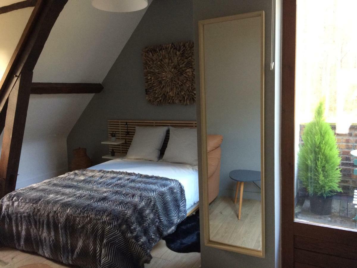 Chambre A La Campagne Chaumont-sur-Tharonne Exterior photo